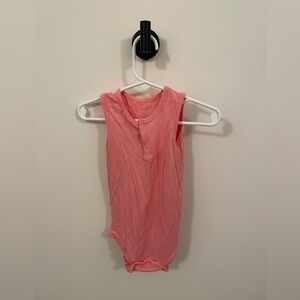 Kyte Baby tank top body suit size 12-18 months. Snaps at bottom.